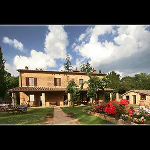 https://podere-marroneto.it-tuscanyhotel.com